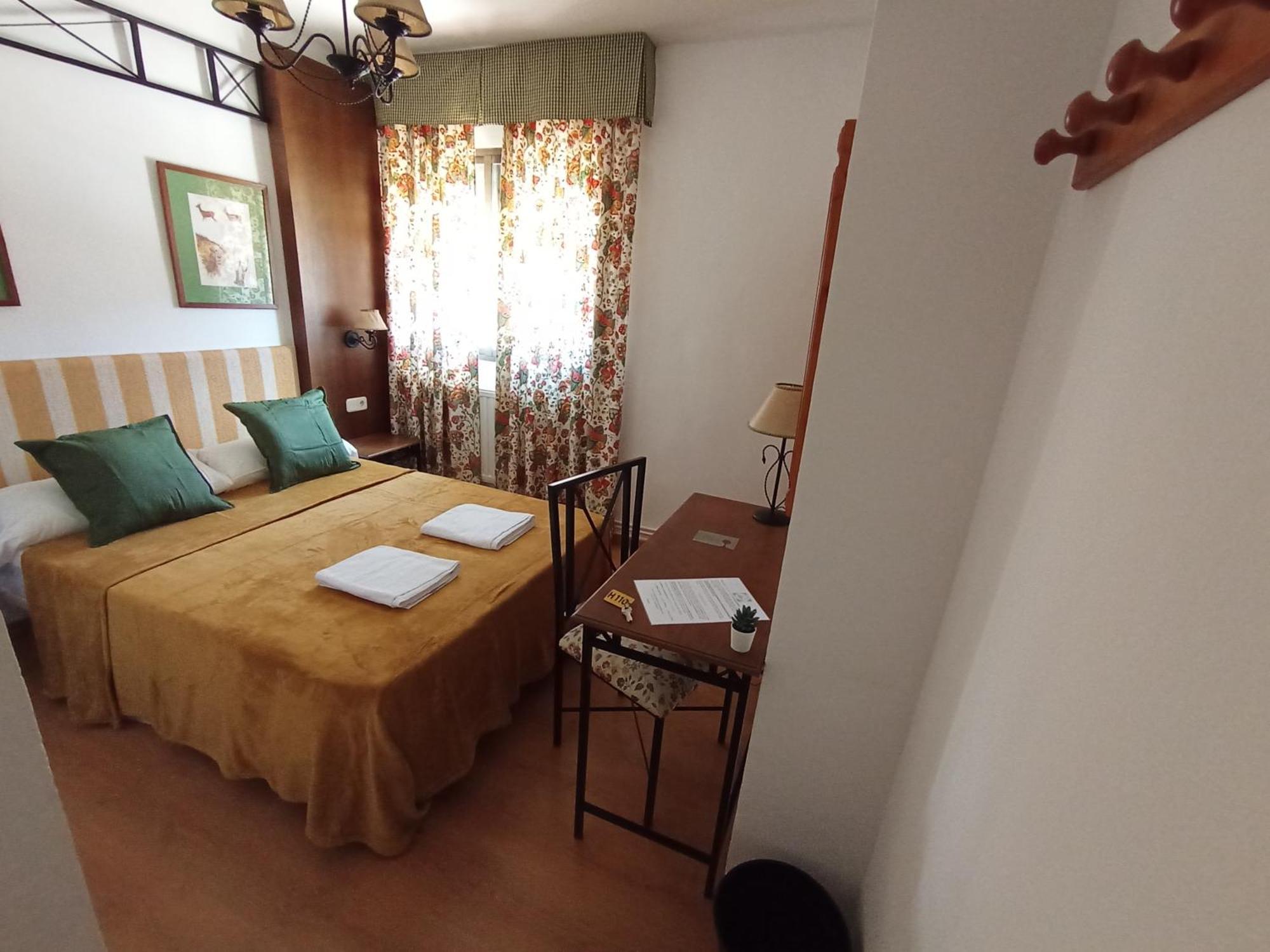Hostal Rural Alto Tajo Poveda Poveda de la Sierra Екстериор снимка