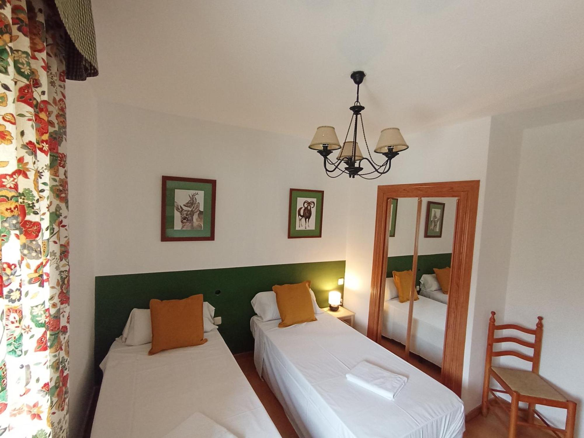Hostal Rural Alto Tajo Poveda Poveda de la Sierra Екстериор снимка