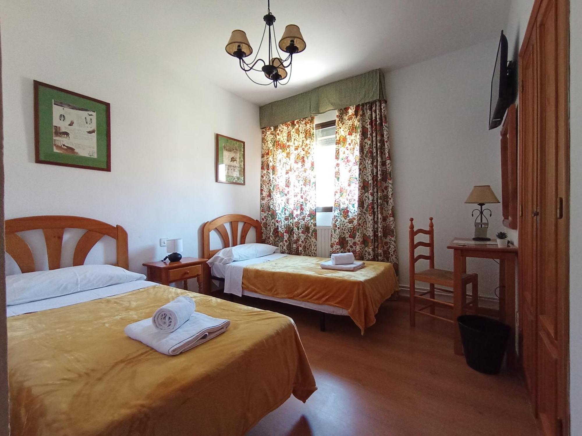 Hostal Rural Alto Tajo Poveda Poveda de la Sierra Екстериор снимка