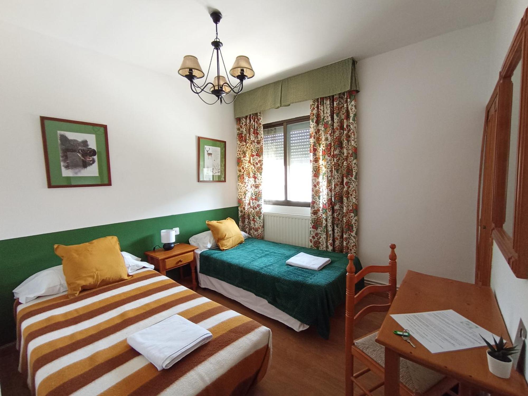 Hostal Rural Alto Tajo Poveda Poveda de la Sierra Екстериор снимка