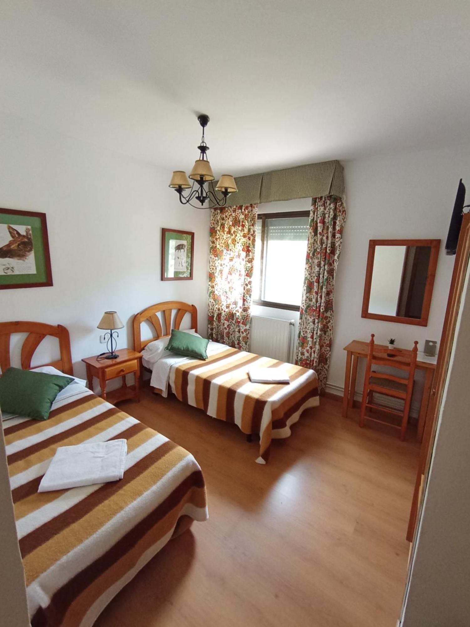 Hostal Rural Alto Tajo Poveda Poveda de la Sierra Екстериор снимка